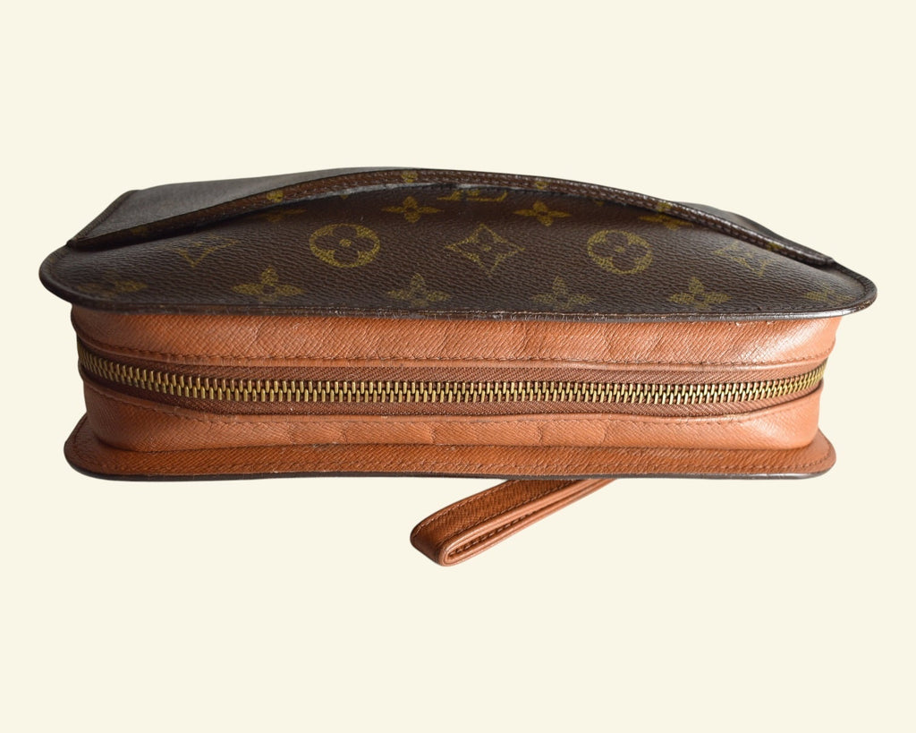 Louis Vuitton Vintage Clutch