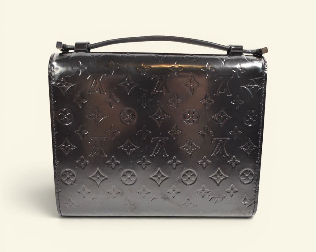 Louis Vuitton Passport Clutch