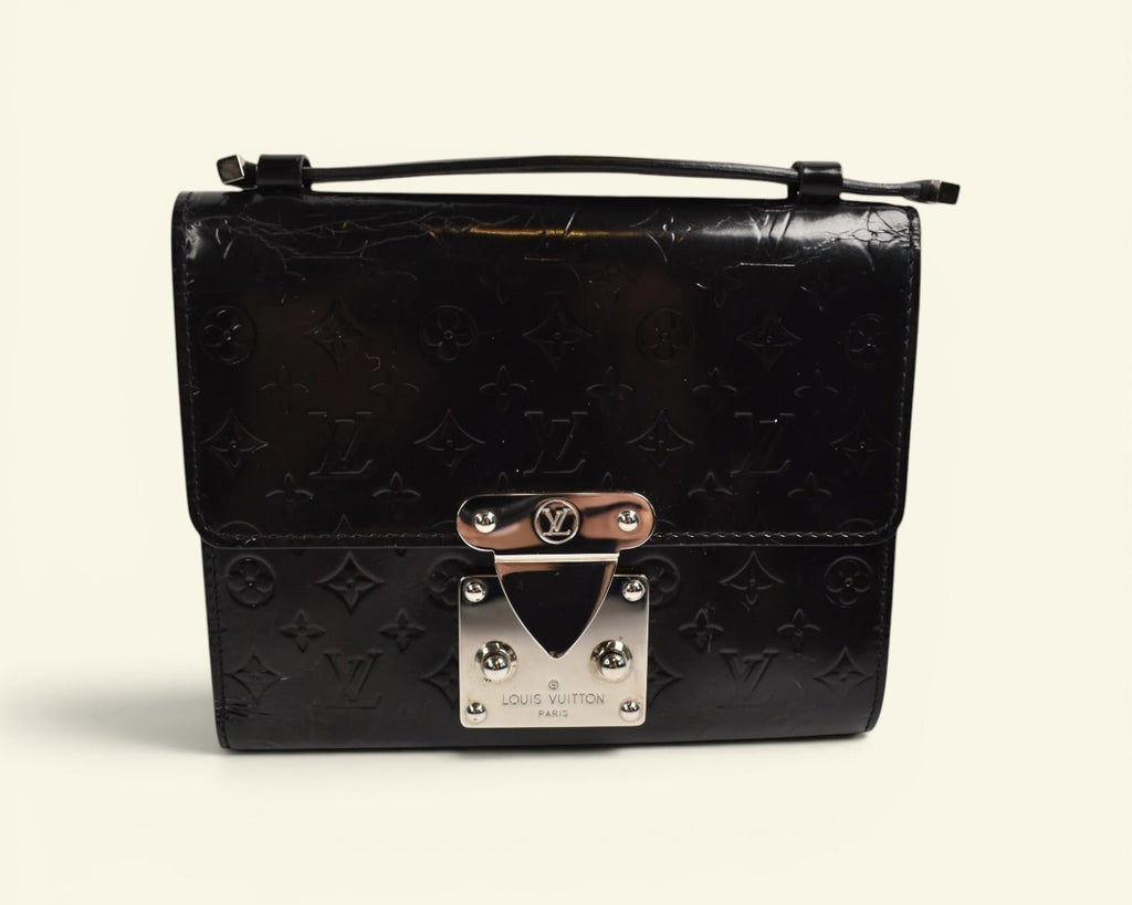 Louis Vuitton Passport Clutch