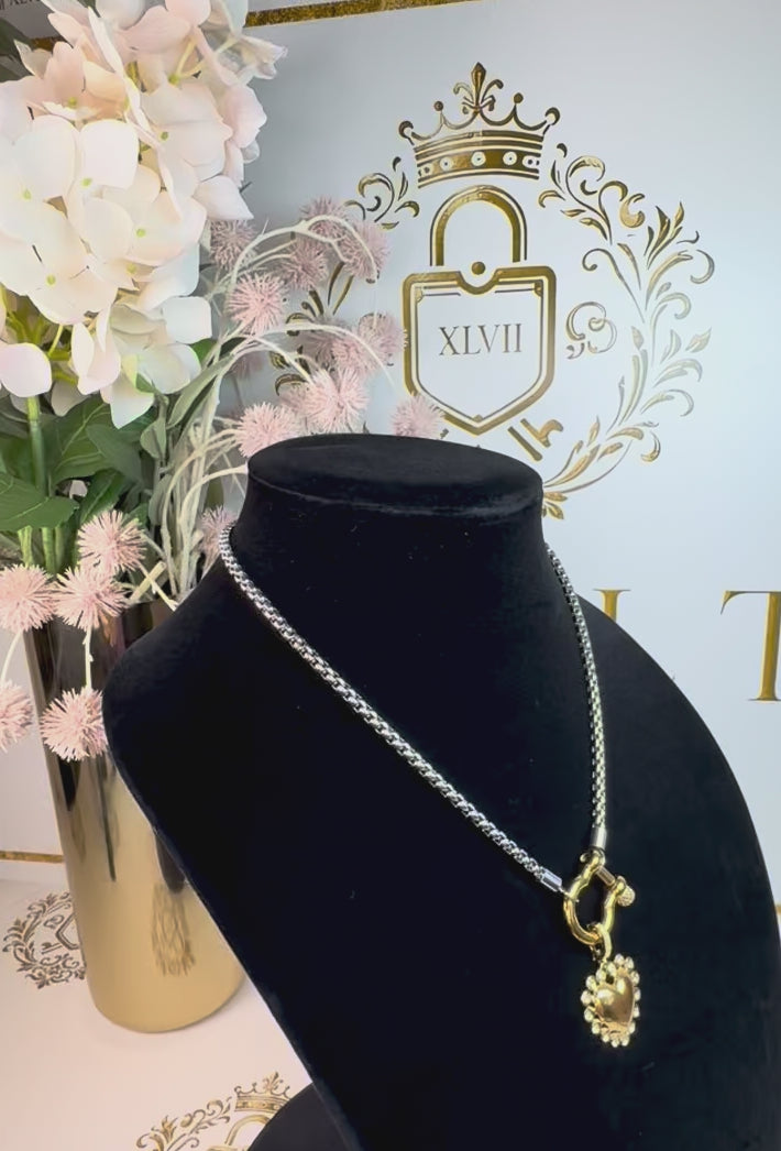 Gold heart necklace